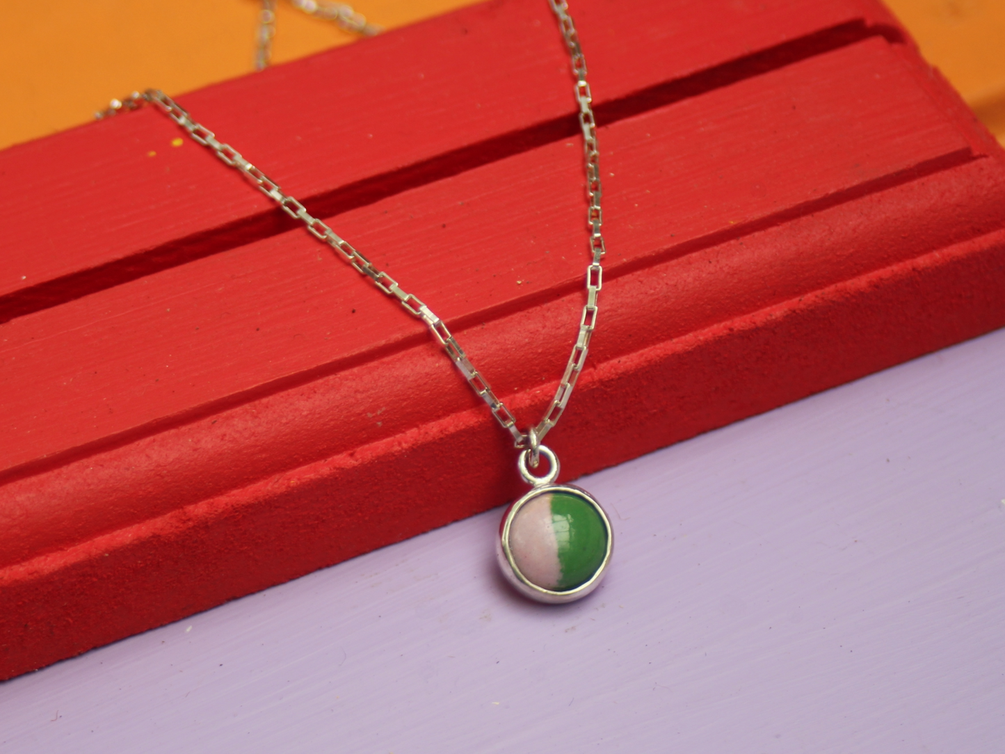 Moitié Necklace in Pink and Green